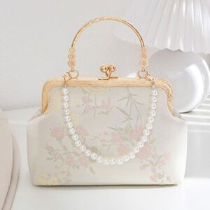 Elegant Floral Handbag with Pearl Accent